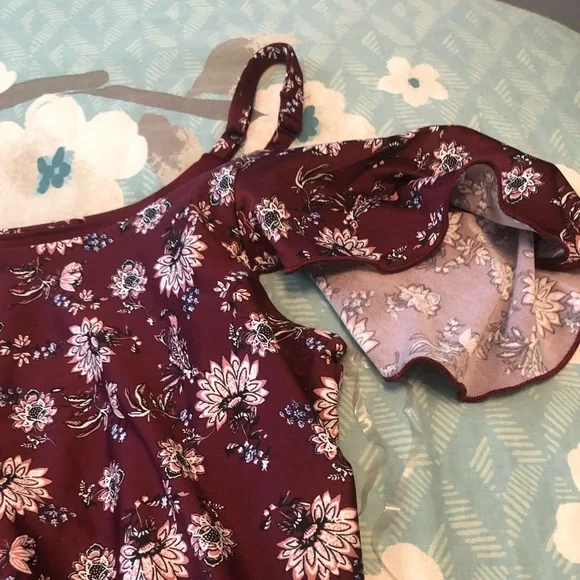 6 FOR $15 Small floral Maurice’s dress - Picture 3 of 6